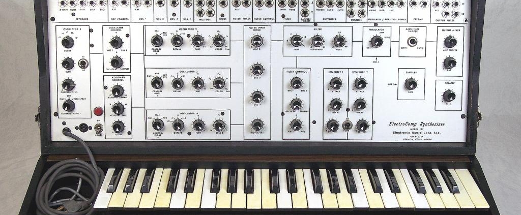 EML electrocomp 101 (vintage) | Studio Recording Mastering Music Productions. Cue Studio Records is a modern and well-equipped recording and mastering studio in Thessaloniki.