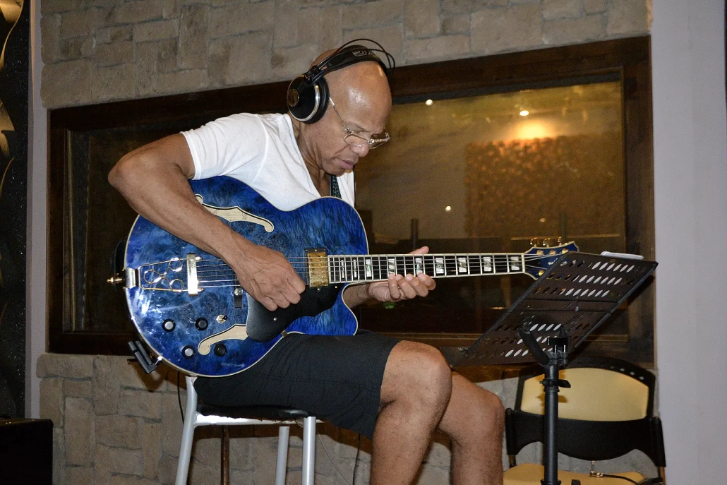 Mark Whitfield