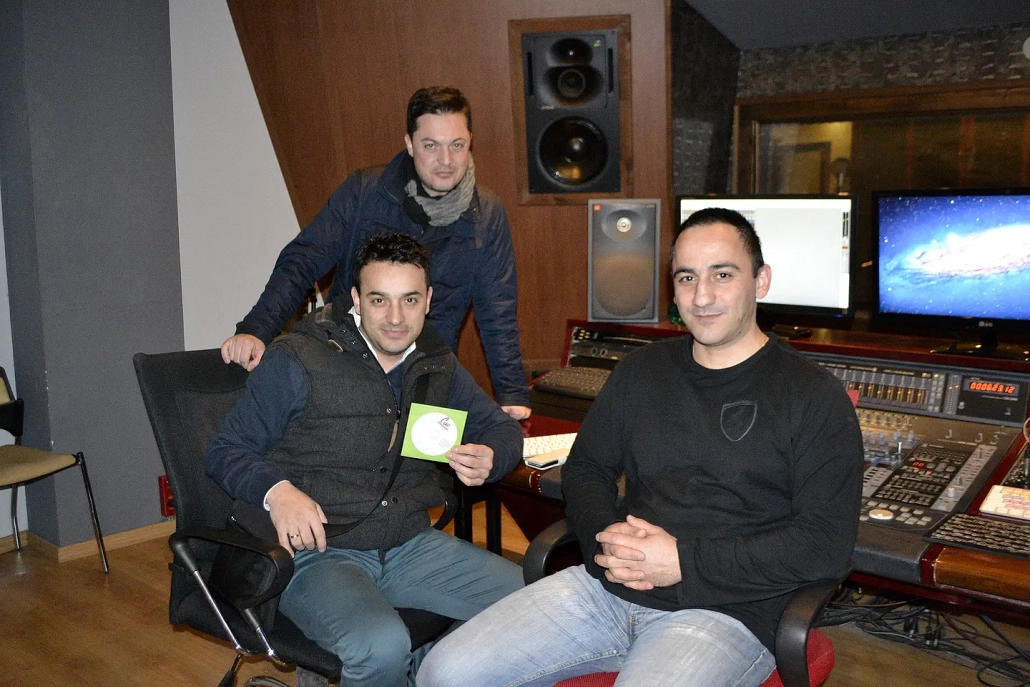 Mattheos & Kostas Tsahouridis