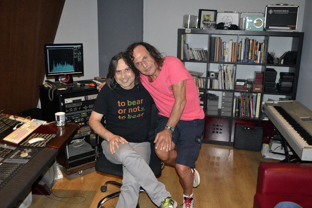 Vasilis Papakonstantinou